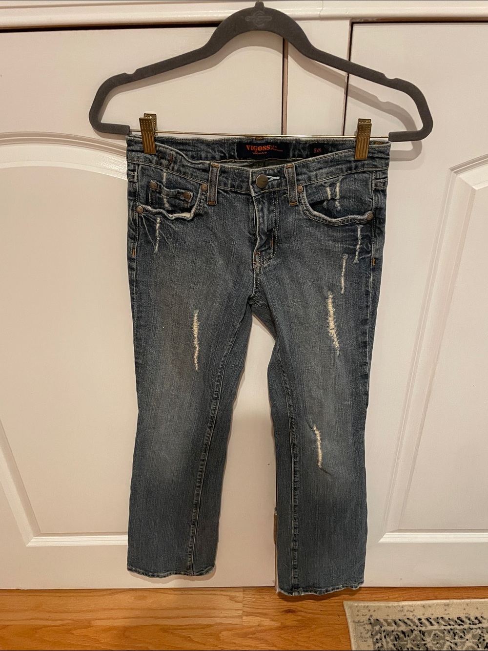 Vigoss Women's Jeans in Distressed Dark Blue Wash